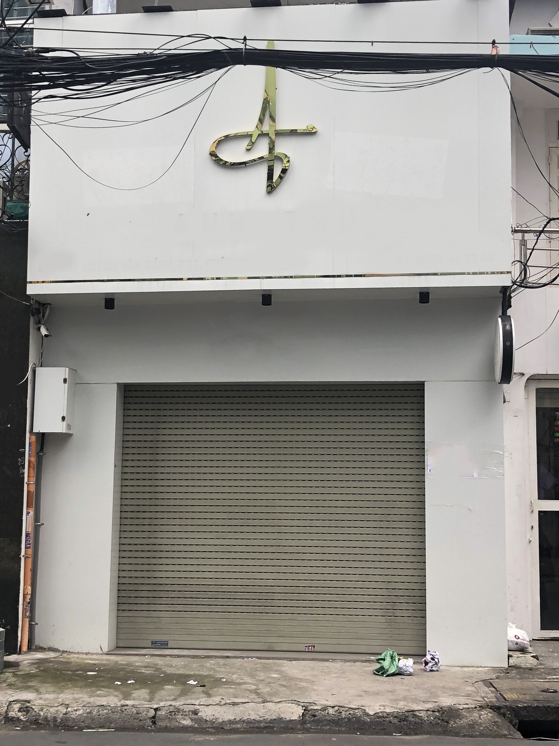 Cho thuê nhà mặt tiền Huỳnh Văn Bánh P.11, quận Phú Nhuận. 